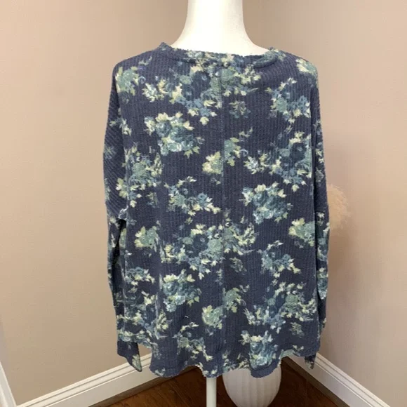 Out From Under Blue Floral Cardigan - Picture 3 of 7